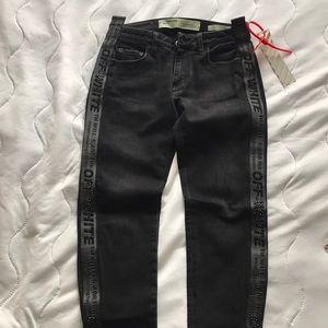 denim label off white